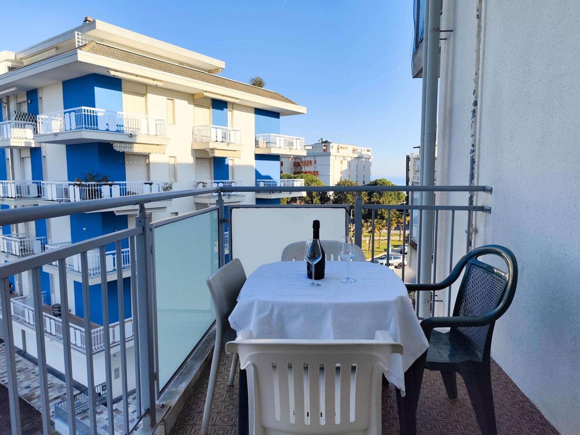 Residence Torino Lido di Jesolo Exterior photo